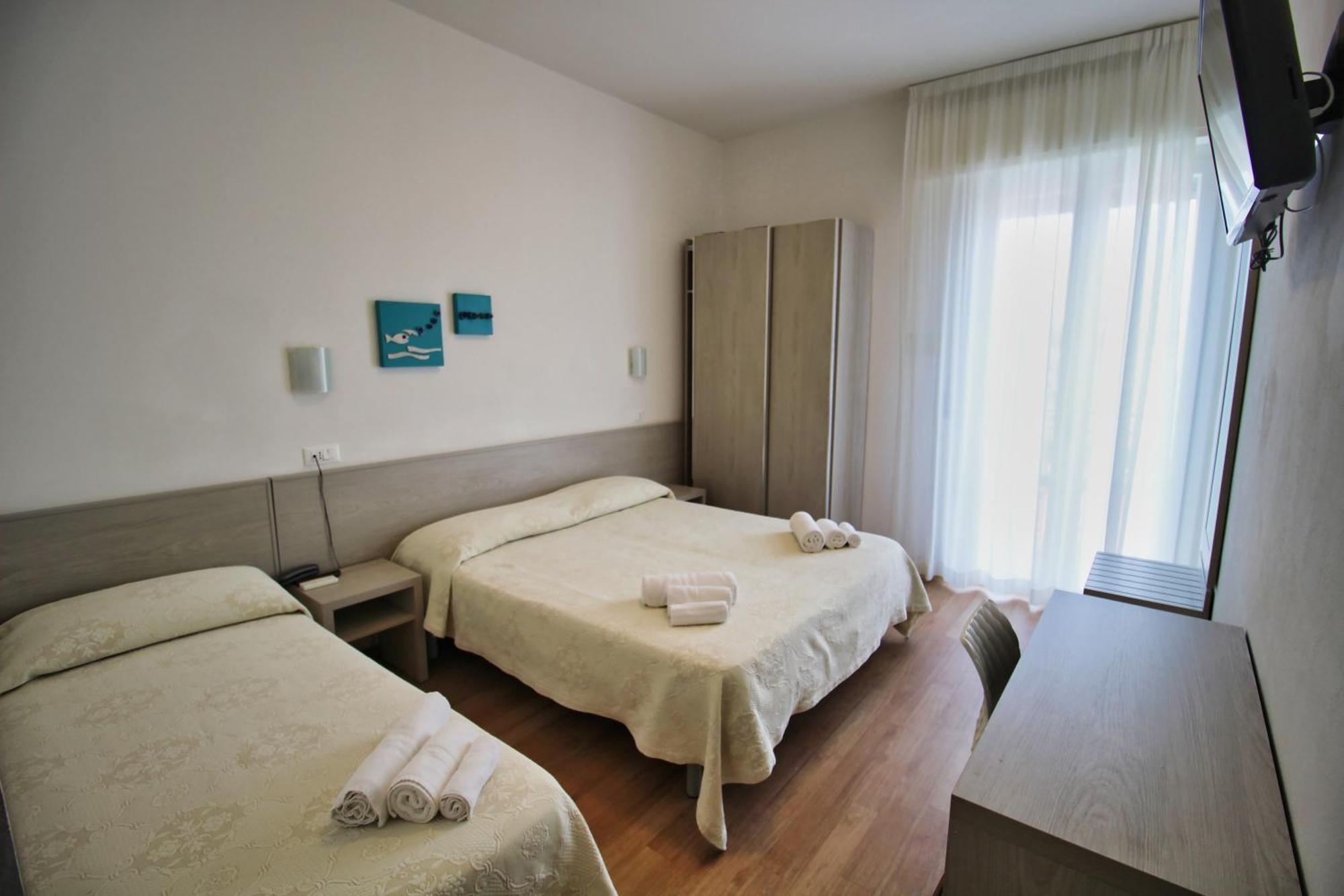 Hotel Manuela Червия Номер фото