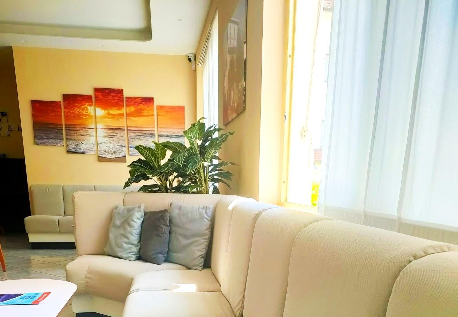 Hotel Manuela Червия Экстерьер фото