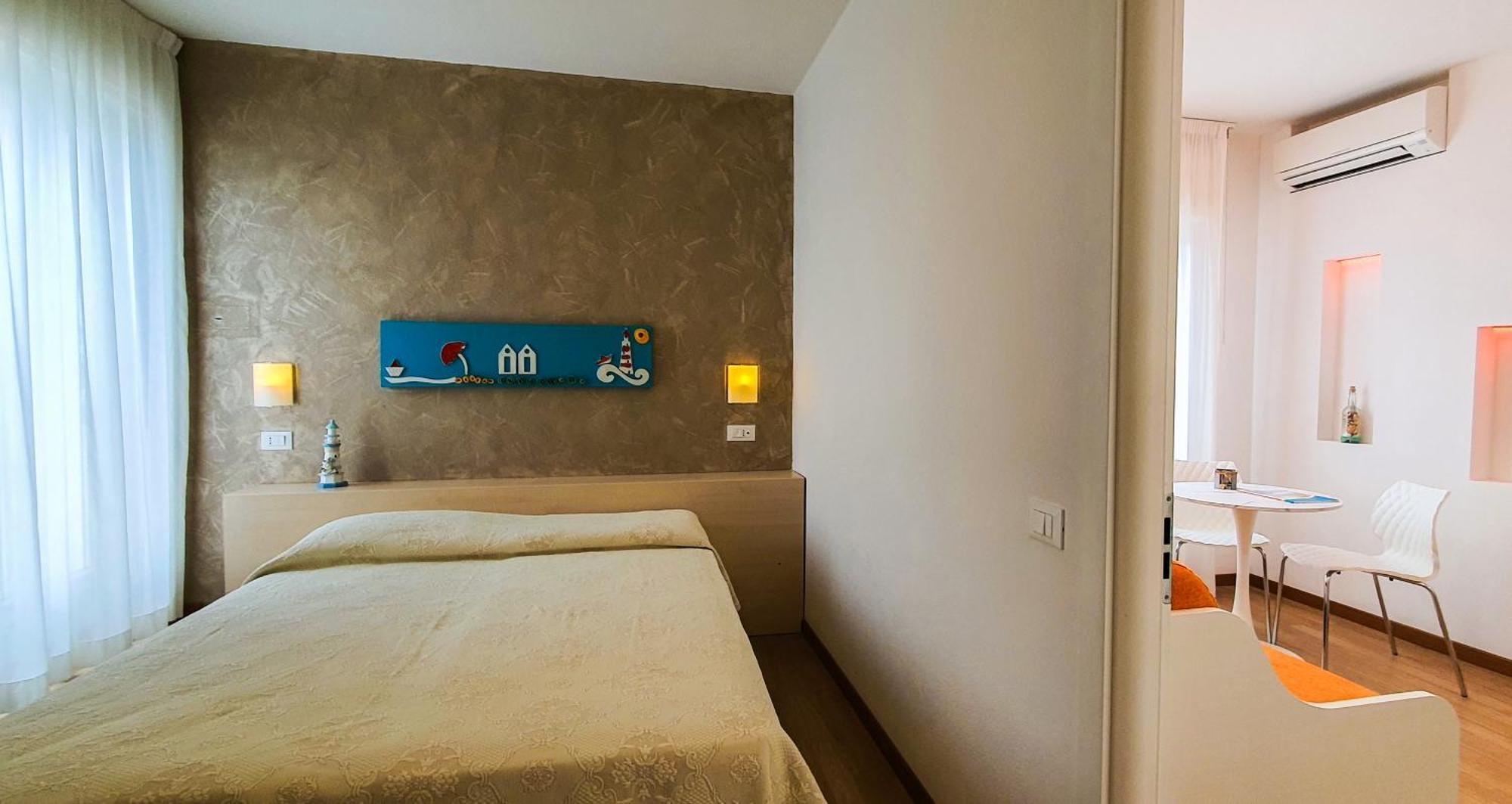 Hotel Manuela Червия Номер фото